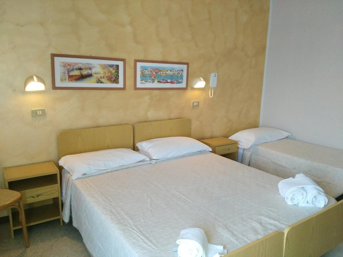 Hotel Marittimo Rimini Exterior photo